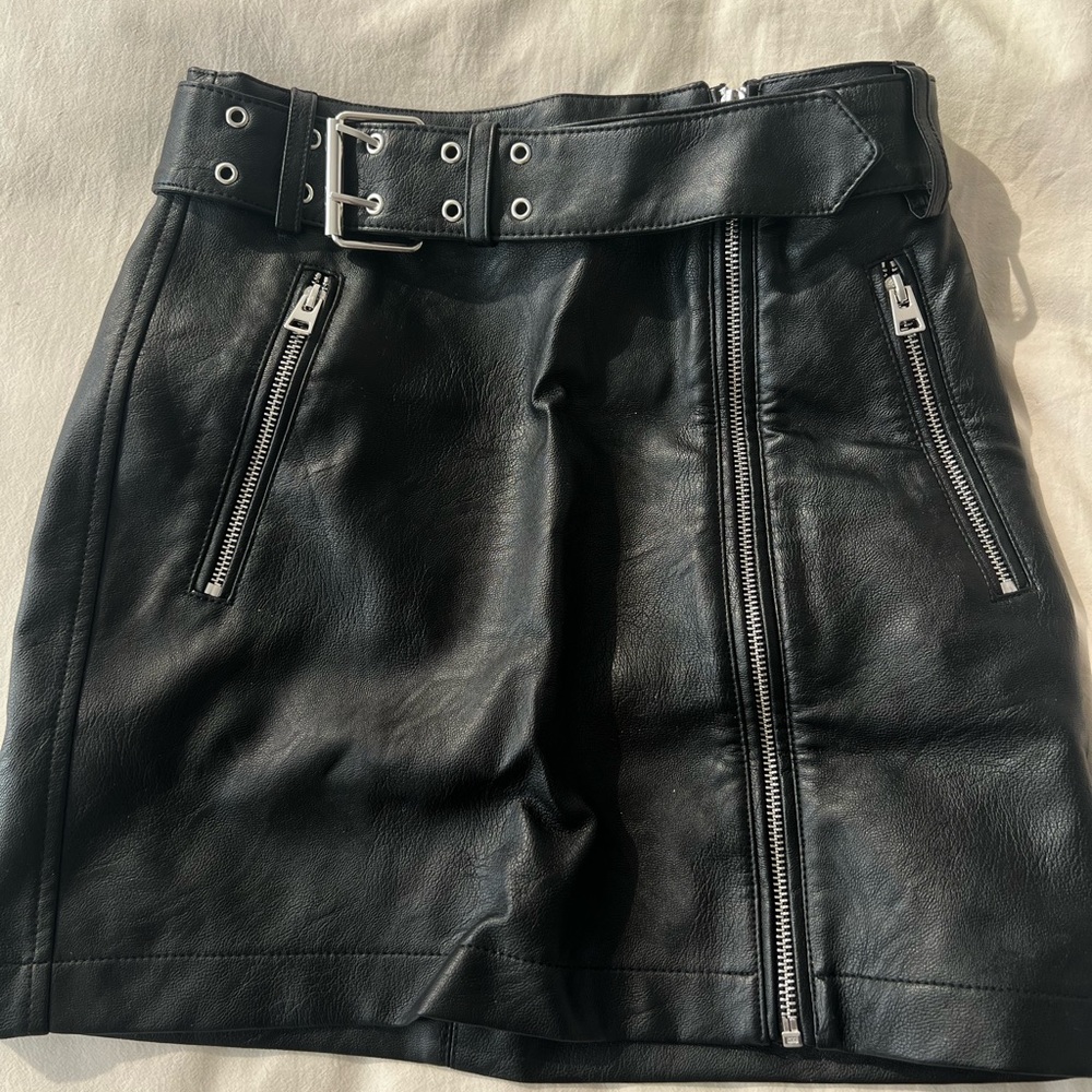 Top Shop Leather skirt with belt